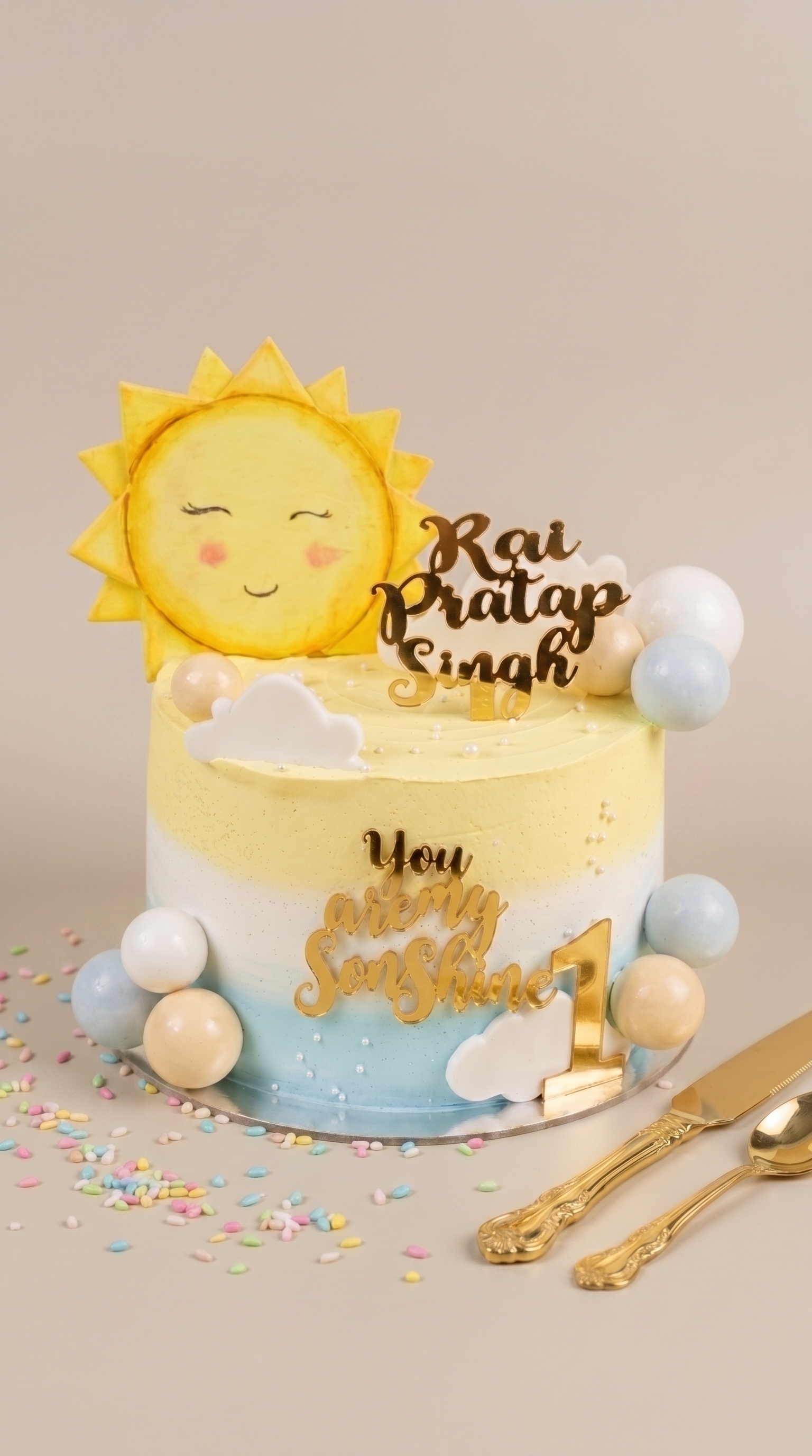 Premium custom cakes in Patna